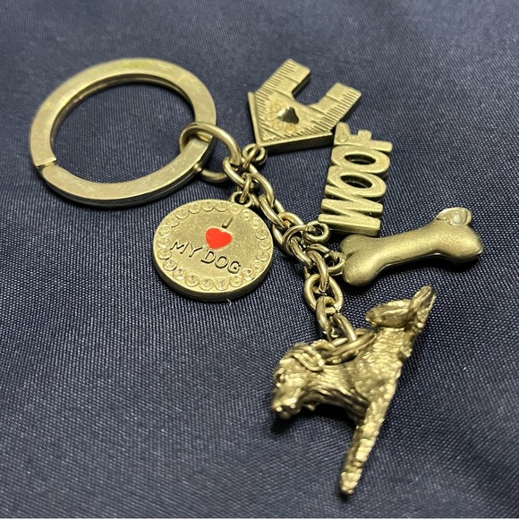 I love my dog silver keychain - Picture 2 of 6